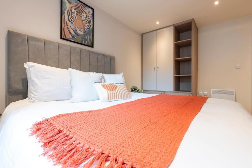 Harvey Nic'S & Designer Quarter 18 Ch Apartment Leeds  Bagian luar foto